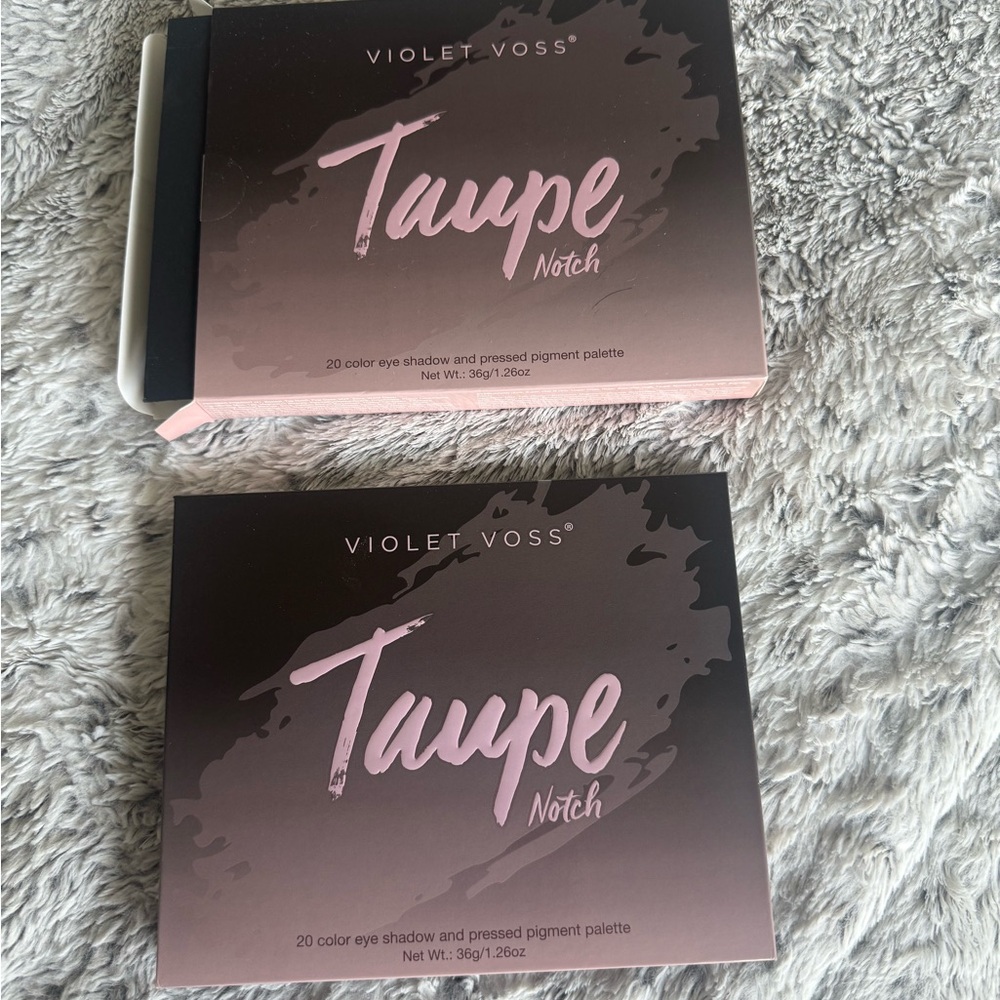 Violet Voss Taupe Notch Eyeshadow Palette - 20 Shades